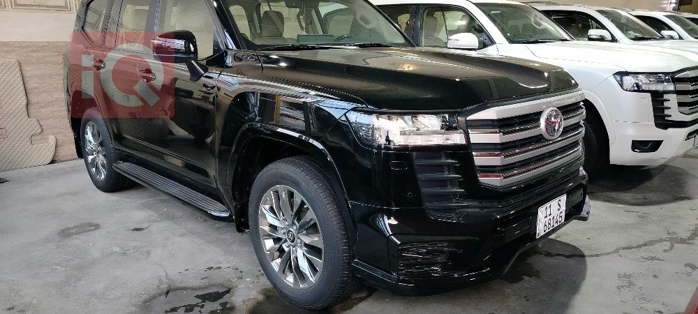 تويوتا لاندكروزر